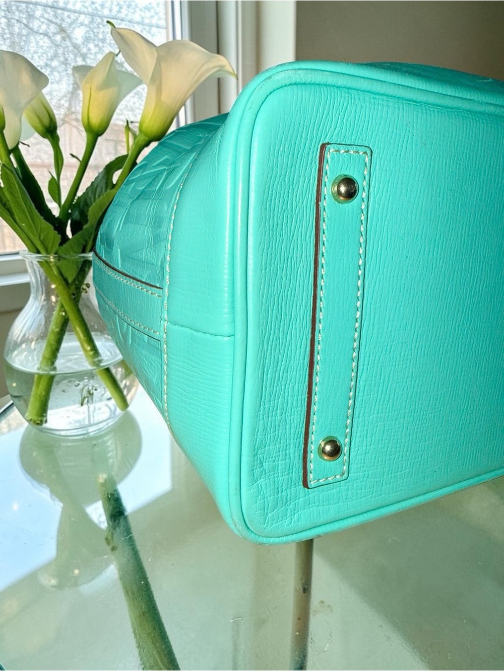 RARE Dooney & Bourke EUC Turquoise Retro Embossed Leather Drawstring Bucket Bag - Picture 13 of 15